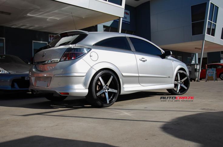 HOLDEN ASTRA (5 STUD) RACER BLACK MACHINED FACE